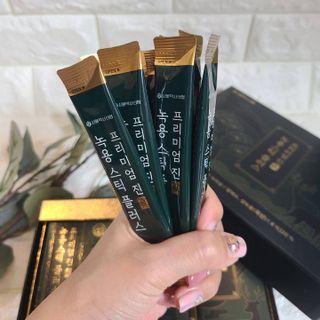 서울약사신협_프리미엄 진 녹용스틱 플러스10g x 30포 — 5점을 준 리뷰어가 2021년 7월 올린 사용 사진