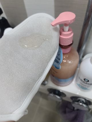 벨먼 내추럴스파 수분광채 스크럽 바디워시 600ml 5종 — 5점을 준 리뷰어가 2022년 5월 올린 사용 사진