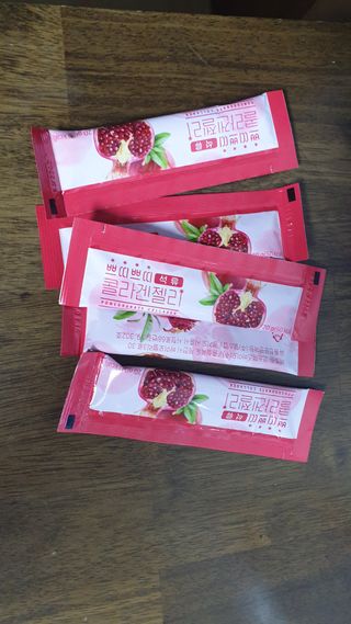 헬스업_쁘띠쁘띠석류콜라겐젤리_20g x 14포 — 3.5점을 준 리뷰어가 2021년 2월 올린 사용 사진