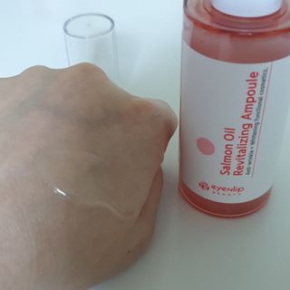 아이앤립 / EYENLIP 아이앤립 연어오일 리바이탈라이징 토너+앰플+크림 3종 세트 — 5점을 준 리뷰어가 2021년 11월 올린 사용 사진