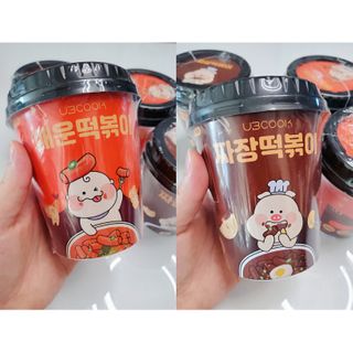 유비쿡 컵떡볶이 매운컵떡볶이2개/ 짜장컵떡볶이 2개  총 4개세트 — 5점을 준 리뷰어가 2021년 2월 올린 사용 사진