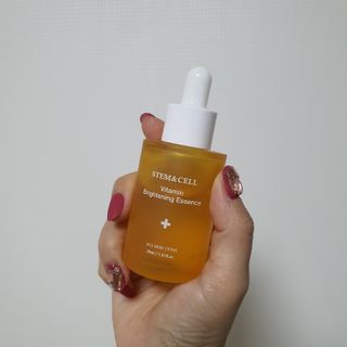 체르엠 스템앤셀 비타민 브라이트닝 에센스 30ml 1개 — 5점을 준 리뷰어가 2021년 10월 올린 사용 사진