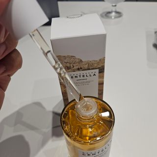 [스킨1004] 마다가스카르 센텔라 앰플 100ml — 5점을 준 리뷰어가 2024년 6월 올린 사용 사진