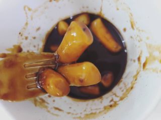 유비쿡 컵떡볶이 매운컵떡볶이2개/ 짜장컵떡볶이 2개  총 4개세트 — 5점을 준 리뷰어가 2021년 3월 올린 사용 사진