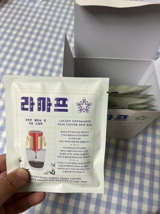 라까프 베트남 핀 커피 드립백 7개입 — 4점을 준 리뷰어가 2022년 9월 올린 사용 사진