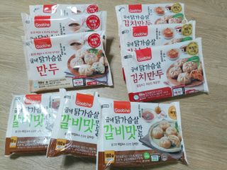 굽네몰 [굽네] 닭가슴살 만두 3종 9팩 — 5점을 준 리뷰어가 2021년 9월 올린 사용 사진
