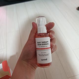 썸헤어 / SUMHAIR 썸헤어 실키 테라피 헤어 에센스 — 5점을 준 리뷰어가 2021년 6월 올린 사용 사진