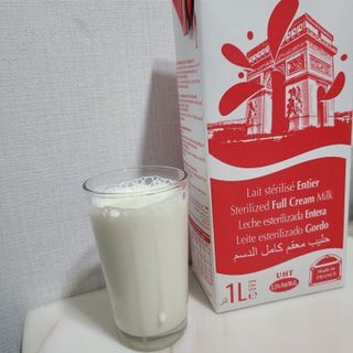락티노브 프랑스에서 온 프리미엄 우유 래드바쉬 멸균우유 1L x 4개 — 5점을 준 리뷰어가 2021년 11월 올린 사용 사진