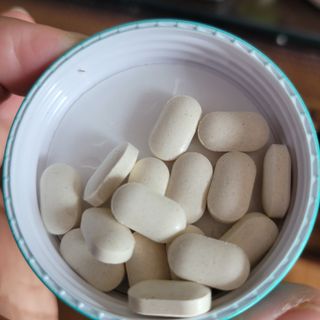 체인미 엘라스틴 콜라겐으로 이뻐진데이 500mg x 30정 — 5점을 준 리뷰어가 2021년 12월 올린 사용 사진