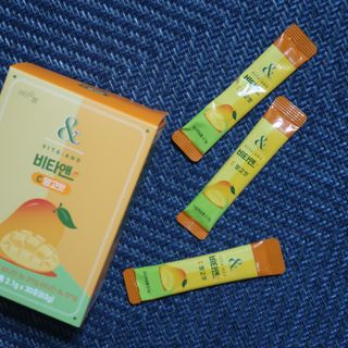 비타앤C 레몬맛, 망고맛 — 5점을 준 리뷰어가 2021년 6월 올린 사용 사진