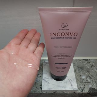 오투에니원 인컨보 바디 퍼퓸 샤워 젤 200ml — 5점을 준 리뷰어가 2023년 2월 올린 사용 사진