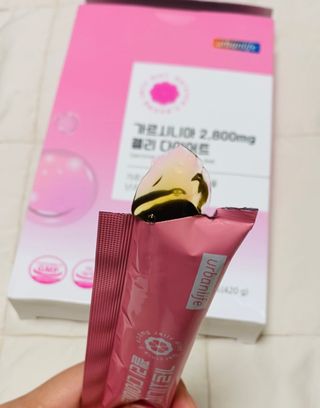 주식회사 얼굴반쪽 [얼굴반쪽 가르시니아 2,800mg] x 14포 1주 젤리 다이어트 보조제 체지방감소 — 4점을 준 리뷰어가 2021년 10월 올린 사용 사진