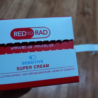레드투래드 센서티브 슈퍼 크림 50ml — 5점을 준 리뷰어가 2021년 7월 올린 사용 사진