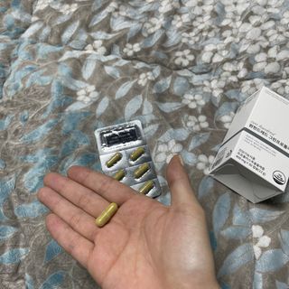 메디타민 원헌드레드 그린프로폴리스 — 5점을 준 리뷰어가 2021년 11월 올린 사용 사진