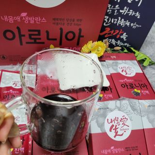 서울약사신협_내몸애생발란스아로니아_70ml x 30포 — 5점을 준 리뷰어가 2021년 6월 올린 사용 사진