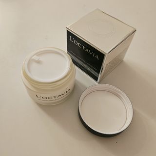 록타비아 Artisan Complete Face Cream — 5점을 준 리뷰어가 2023년 11월 올린 사용 사진
