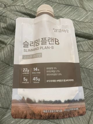 일일하우 슬리밍 플랜B 고소한 귀리맛, 진한 카카오맛 (체중조절식) — 5점을 준 리뷰어가 2023년 7월 올린 사용 사진