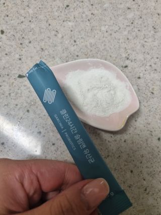 클린24시간 슬림앤유산균 1박스 (3.5g X 15포) — 5점을 준 리뷰어가 2022년 11월 올린 사용 사진