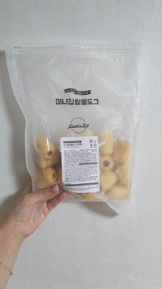 Dog&Ball 독앤볼 [Dog&Ball] 미니찹쌀볼도그 찹쌀치즈볼 — 3점을 준 리뷰어가 2021년 9월 올린 사용 사진