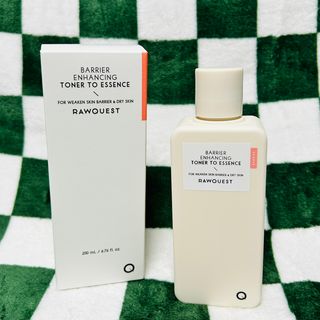 로우퀘스트 베리어 인핸싱 토너투에센스 200ml — 5점을 준 리뷰어가 2023년 11월 올린 사용 사진