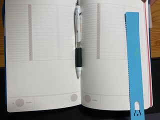 응원과 위로가 필요한 당신에게  리훈 하고싶은말 스터디 플래너 — 4점을 준 리뷰어가 2021년 5월 올린 사용 사진