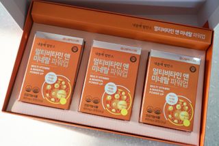 서울약사신협_내몸애발란스멀티비타민앤미네랄파워업_800mg x 90정 — 4.5점을 준 리뷰어가 2021년 5월 올린 사용 사진