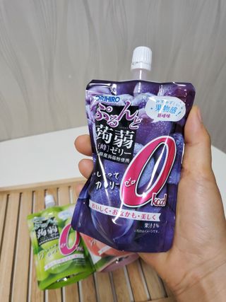 ORIHIRO 오리히로 곤약젤리 제로칼로리 130g 4종 4팩(맛별로 1팩씩) — 5점을 준 리뷰어가 2023년 3월 올린 사용 사진