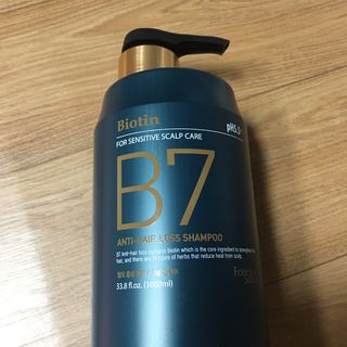 [포레스트스토리] 탈모증상완화 샴푸 1,000ml — 5점을 준 리뷰어가 2022년 3월 올린 사용 사진