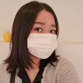 JHWORLD 스누피 마스크 정품 스누피 KF-AD 국내 비말차단 아동용 성인용 일회용 덴탈마스크 50매 — 5점을 준 리뷰어가 2021년 6월 올린 사용 사진