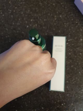 레츄얼 베르디올 더 리바이탈라이징 세럼 — 5점을 준 리뷰어가 2022년 4월 올린 사용 사진