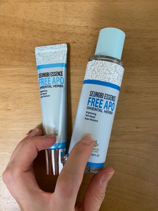 조아산코스메틱 승비 에센스 프리아포 오리엔탈 허브 크림 + 승비 에센스 프리아포 오리엔탈 허브 스킨 SET — 5점을 준 리뷰어가 2021년 11월 올린 사용 사진