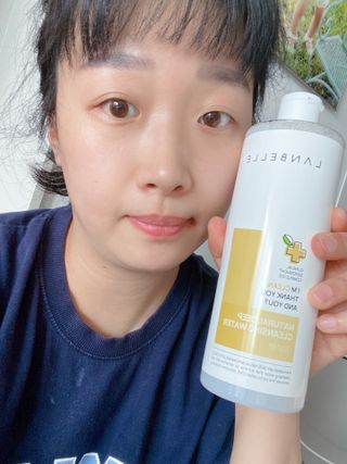 랑벨 내츄럴 딥 클렌징 워터 500ml — 5점을 준 리뷰어가 2022년 6월 올린 사용 사진