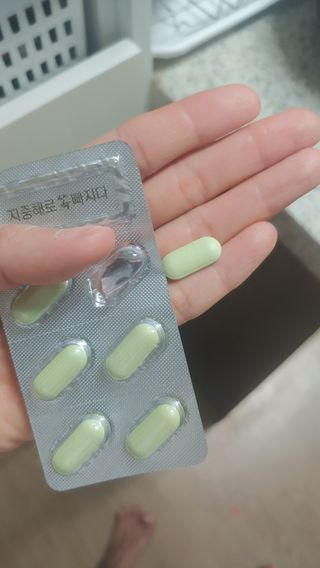 클린24시간 지중해로 쏙빠지다 1SET (800mg*60정) — 4.5점을 준 리뷰어가 2023년 7월 올린 사용 사진