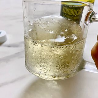 더그레잇티 콤부차 [매일유업] 더그레잇티 44kcal 콤부차 300ml *12개입 (오리지널 6개+베리리치 6개) — 5점을 준 리뷰어가 2023년 8월 올린 사용 사진