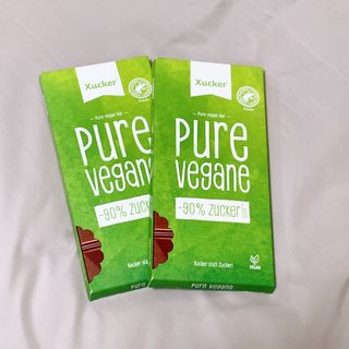 당류2g 자일리톨로 단맛을낸 슈카 퓨어비건 무설탕초콜릿 Xucker vegan 2개입 — 5점을 준 리뷰어가 2021년 4월 올린 사용 사진