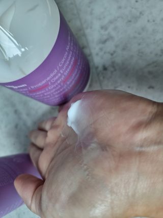 빅그린 베이비라인 3종세트 - 샴푸앤바디워시500ml,올인원로션500ml,바디크림170ml — 4점을 준 리뷰어가 2022년 11월 올린 사용 사진