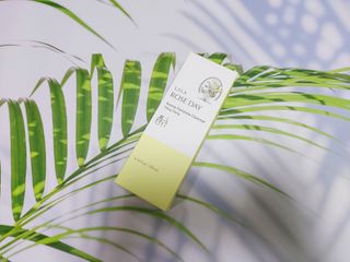 라라로즈데이 시즌2 여성청결제 200ml 아로마 페미민 클렌저, 독일더마인증 — 5점을 준 리뷰어가 2021년 9월 올린 사용 사진