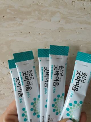 프리마인 유산균 국가지정연구소 선정, 살아있는 생유산균 200억 마리의 힘. 유산균n굿바이옴플러스 — 4점을 준 리뷰어가 2021년 9월 올린 사용 사진