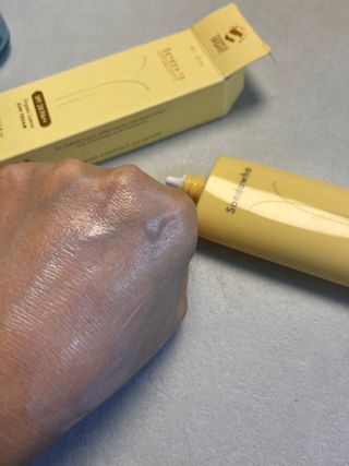스킨큐어 산다화 유기농 레몬썬크림 — 5점을 준 리뷰어가 2023년 6월 올린 사용 사진