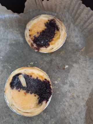 디앙뜨 포르투갈 에그타르트 오리지널 맛+패션후르츠+초콜릿타르트 맛 중 택1 — 3점을 준 리뷰어가 2021년 7월 올린 사용 사진