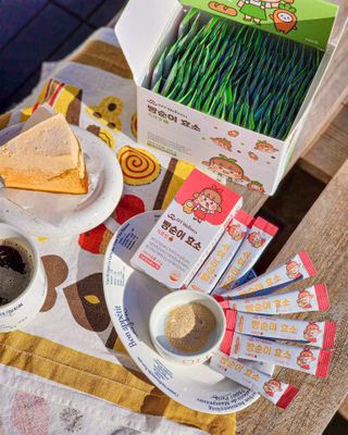 아이비웰니스 빵순이 식탁 위의 필수템! 빵순이 효소 키위맛 100포 + 석류맛 14포 (총 114포) — 5점을 준 리뷰어가 2022년 12월 올린 사용 사진