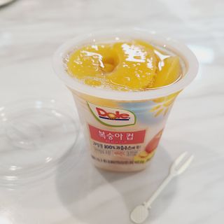 돌 MF[Dole] 파인애플컵/망고컵/복숭아컵 198g 6입X1박스 (맛 1가지 랜덤 발송) — 5점을 준 리뷰어가 2023년 6월 올린 사용 사진