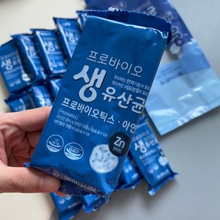 서울약사신협_프로바이오 생유산균 2.5g 160포 — 5점을 준 리뷰어가 2021년 8월 올린 사용 사진