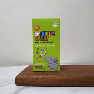 앙팡 멀티비타민미네랄 1200mg x 60정 — 5점을 준 리뷰어가 2022년 11월 올린 사용 사진