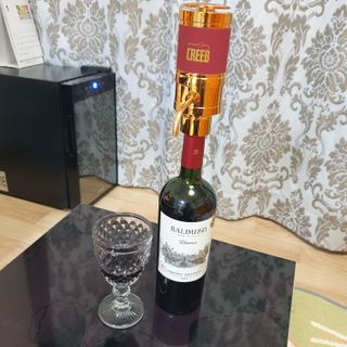 와인웨이터 당신은 별을 마시고있소, 크리비 와인 디스펜서 — 5점을 준 리뷰어가 2023년 1월 올린 사용 사진