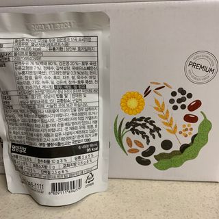 이롬 황성주 박사의 국산콩 두유 검은콩과 17곡 프리미엄 — 5점을 준 리뷰어가 2021년 5월 올린 사용 사진