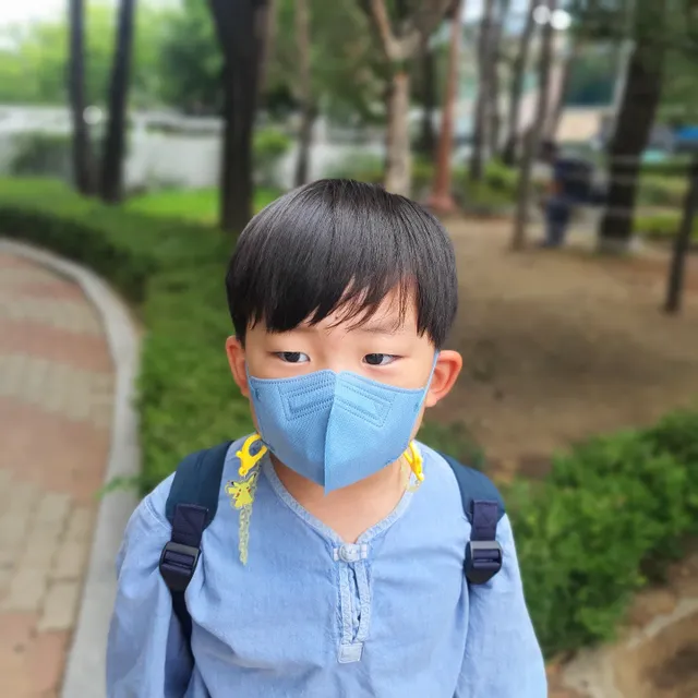 [애니가드] 키즈 라이트 KC인증 새부리형 패션 컬러마스크 30매 소형 어린이 리뷰 사진