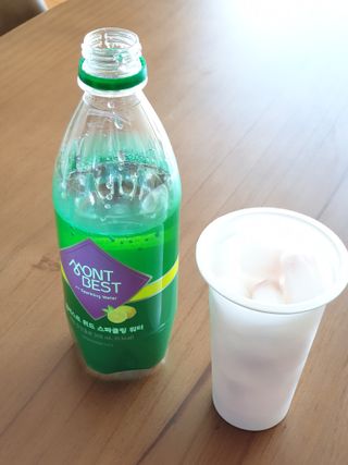 몽베스트 Montbest with Sparkling water Lemon OR Lime 20병(랜덤) — 5점을 준 리뷰어가 2021년 10월 올린 사용 사진