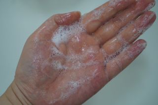 랑벨 내츄럴 딥 포어 클렌저 210ml (저자극 약산성 천연 클렌징 젤) — 5점을 준 리뷰어가 2022년 4월 올린 사용 사진