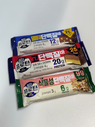 이지프로틴바 3종x각 2ea (고단백질바, 멀티단백질바, 식물성단백질바) — 5점을 준 리뷰어가 2024년 3월 올린 사용 사진